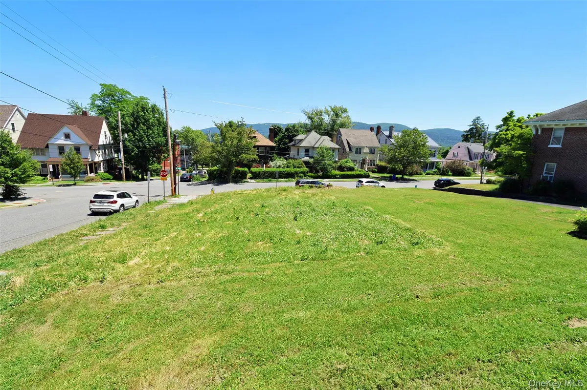 397 Grand ST, Newburgh, NY 12550