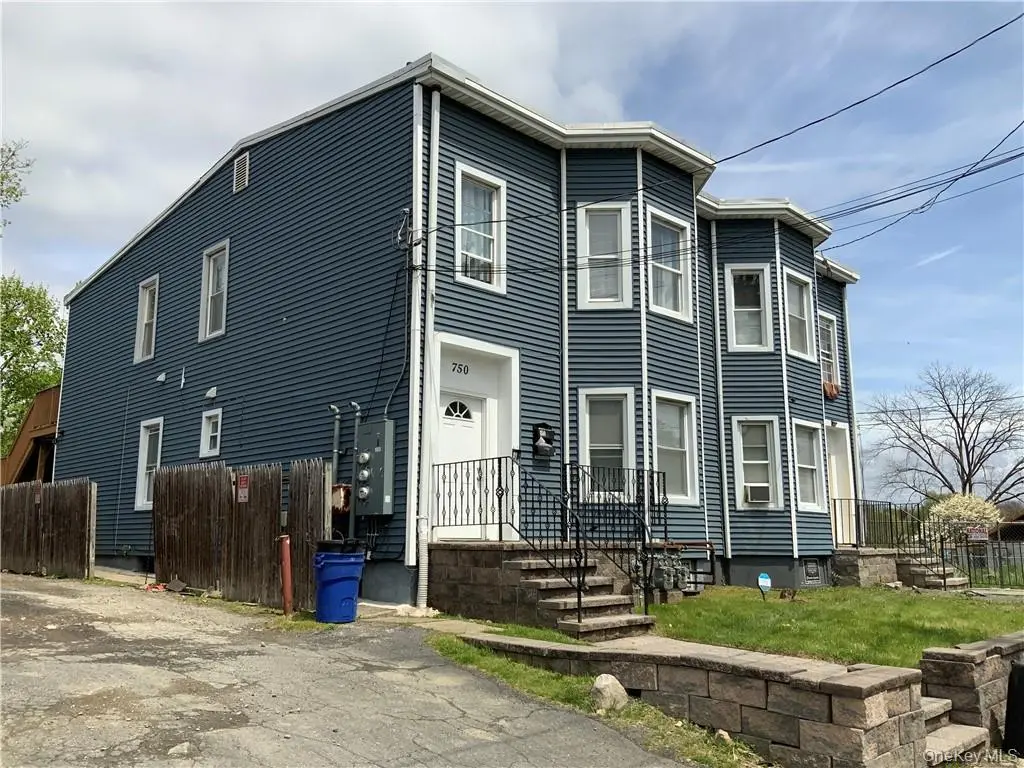 750 Broadway #2, Newburgh, NY 12550