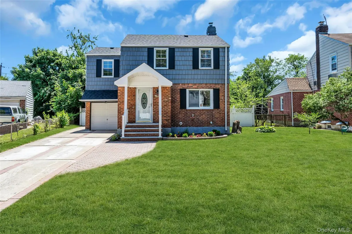 163 Emily AVE, Elmont, NY 11003