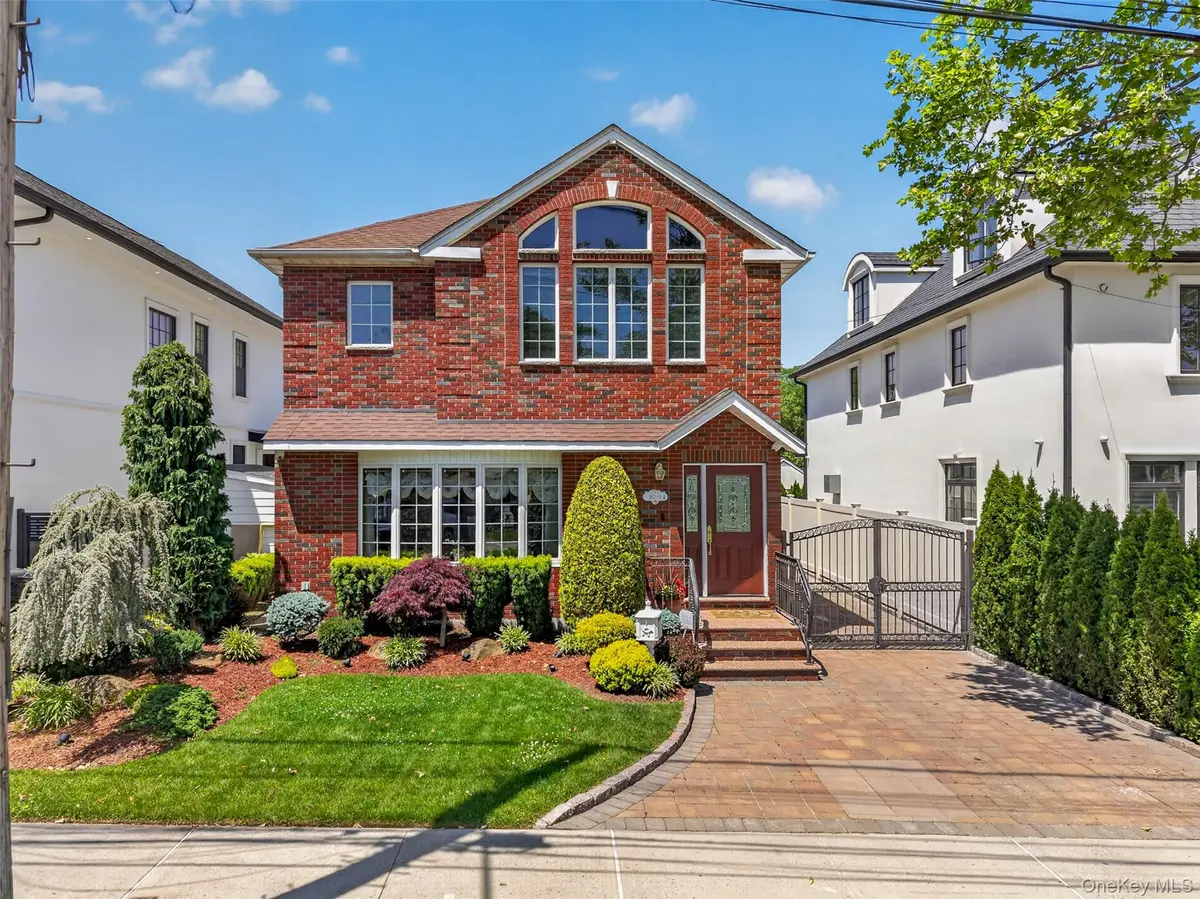 162-11 12th RD, Whitestone, NY 11357