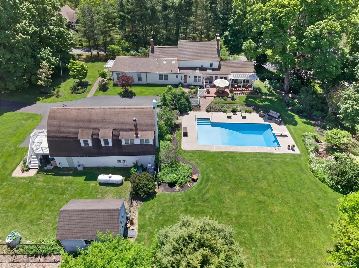 56 Jones RD, Warwick, NY 10990