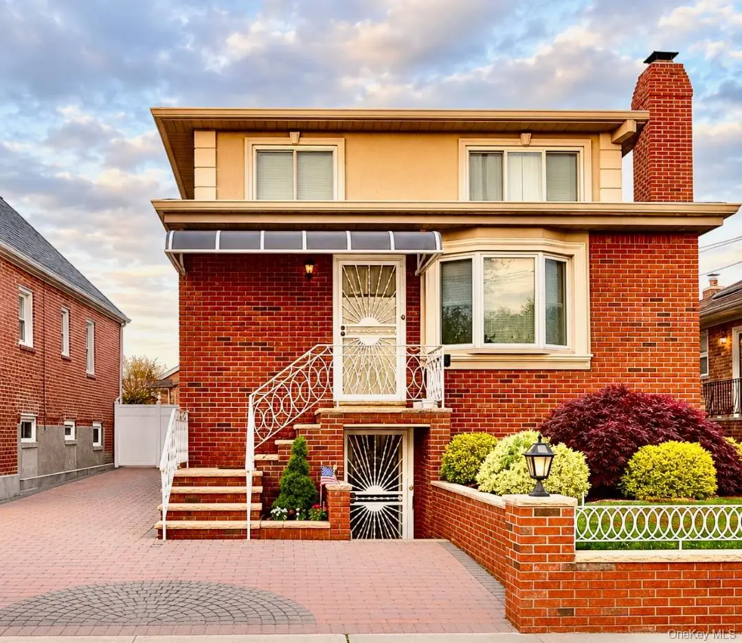 164-07 96th ST, Howard Beach, NY 11414