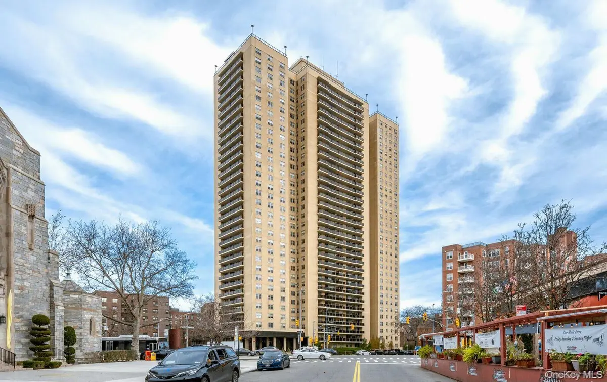 11011 Queens BLVD #3M, Forest Hills, NY 11375
