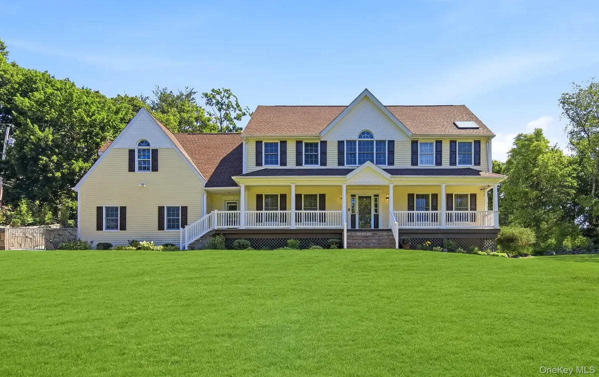 104 Mountain View RD, Cortlandt Manor, NY 10567