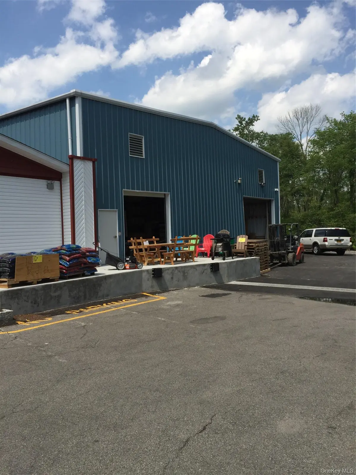 3120 Lexington AVE, Mohegan Lake, NY 10547