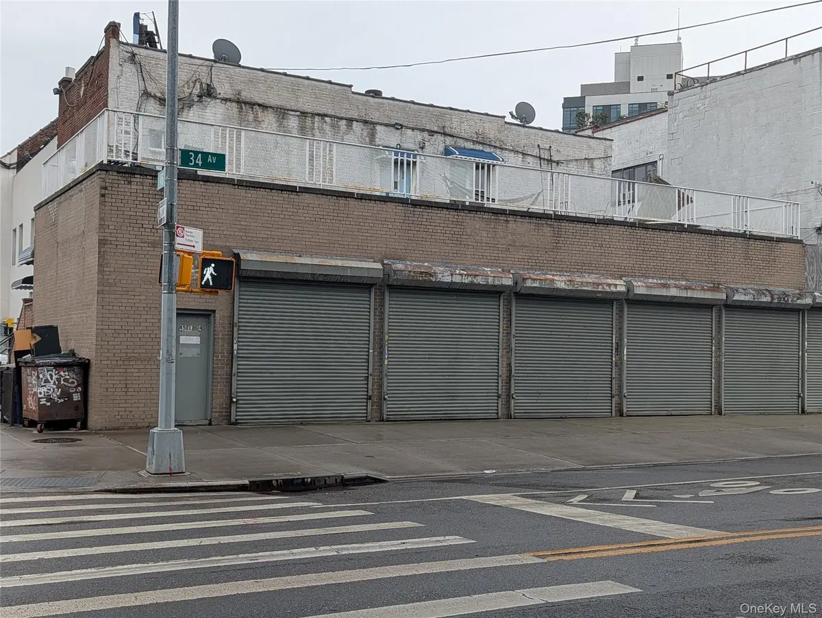 45-18 34th AVE, Long Island City, NY 11101