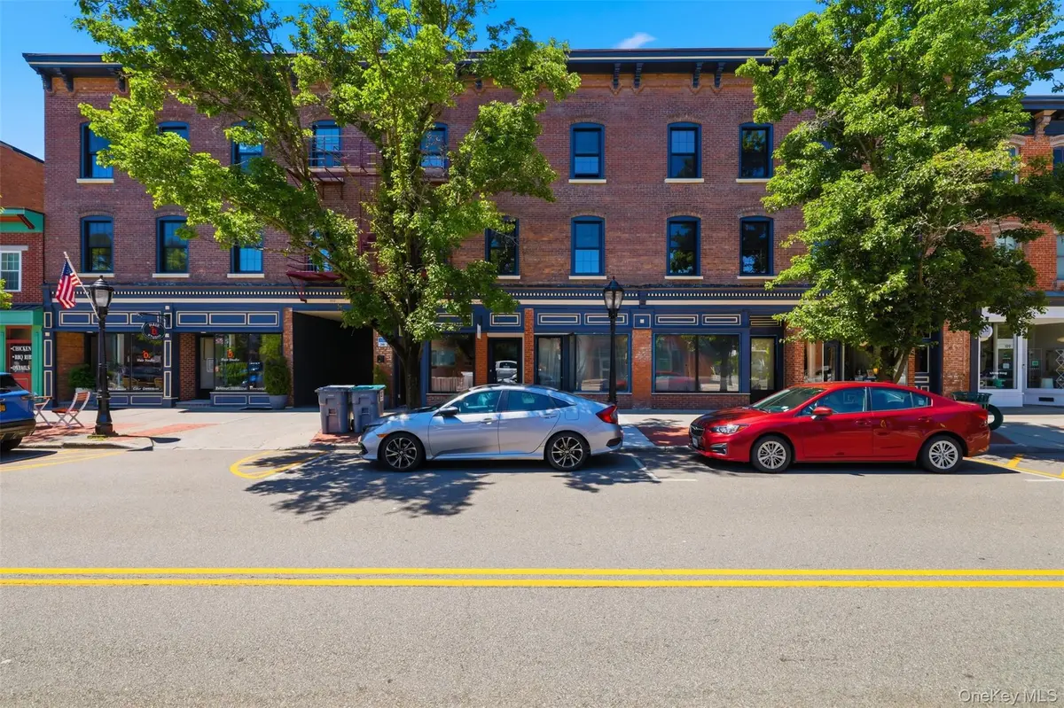 207 Main ST #1, Beacon, NY 12508