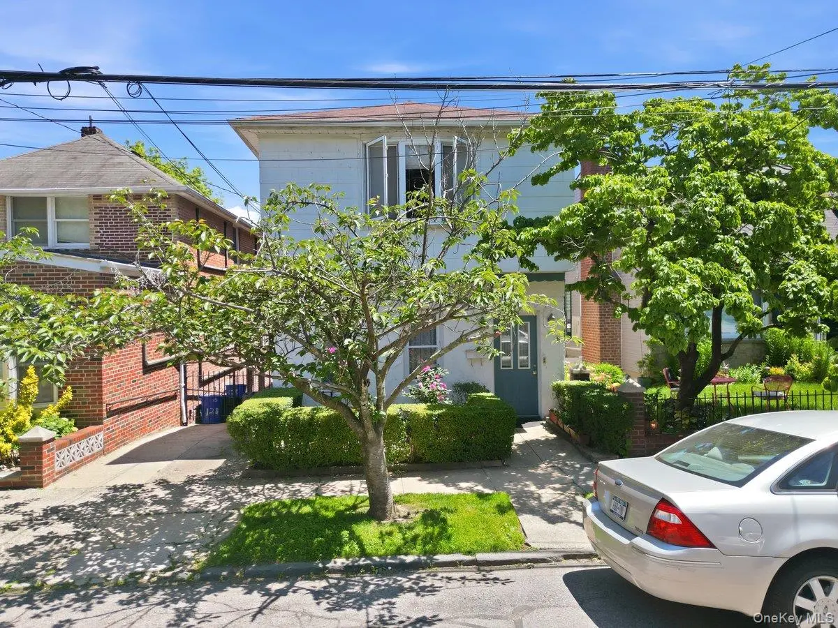 126 Glover AVE, Yonkers, NY 10704