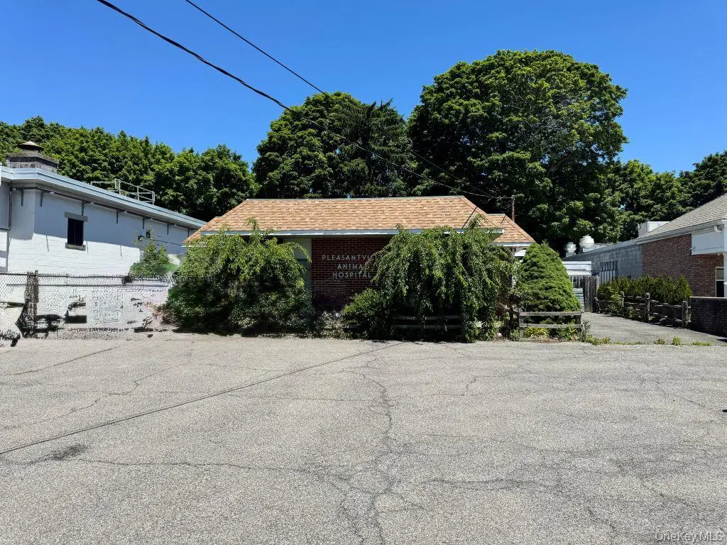 479 Marble AVE, Pleasantville, NY 10570