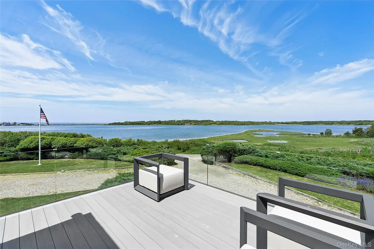 84 Inlet RD, Southampton, NY 11968