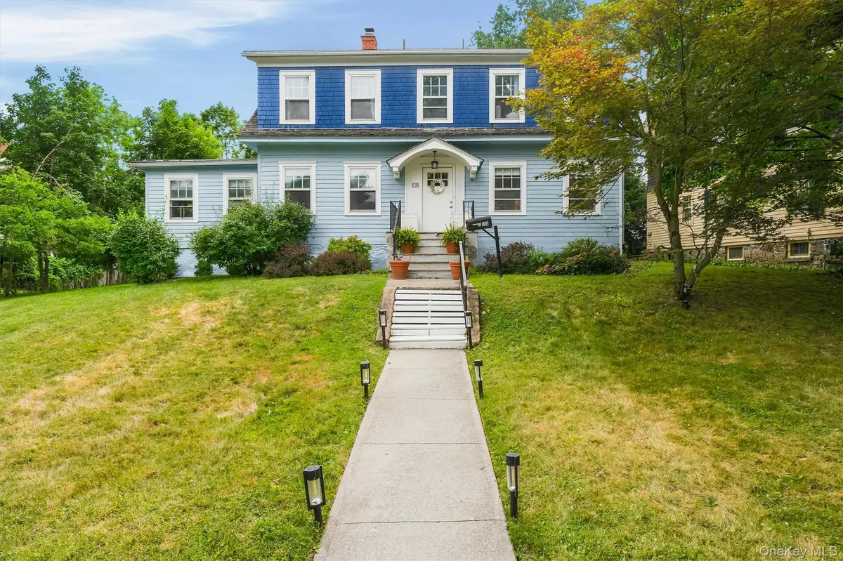 108 Hooker AVE, Poughkeepsie, NY 12601