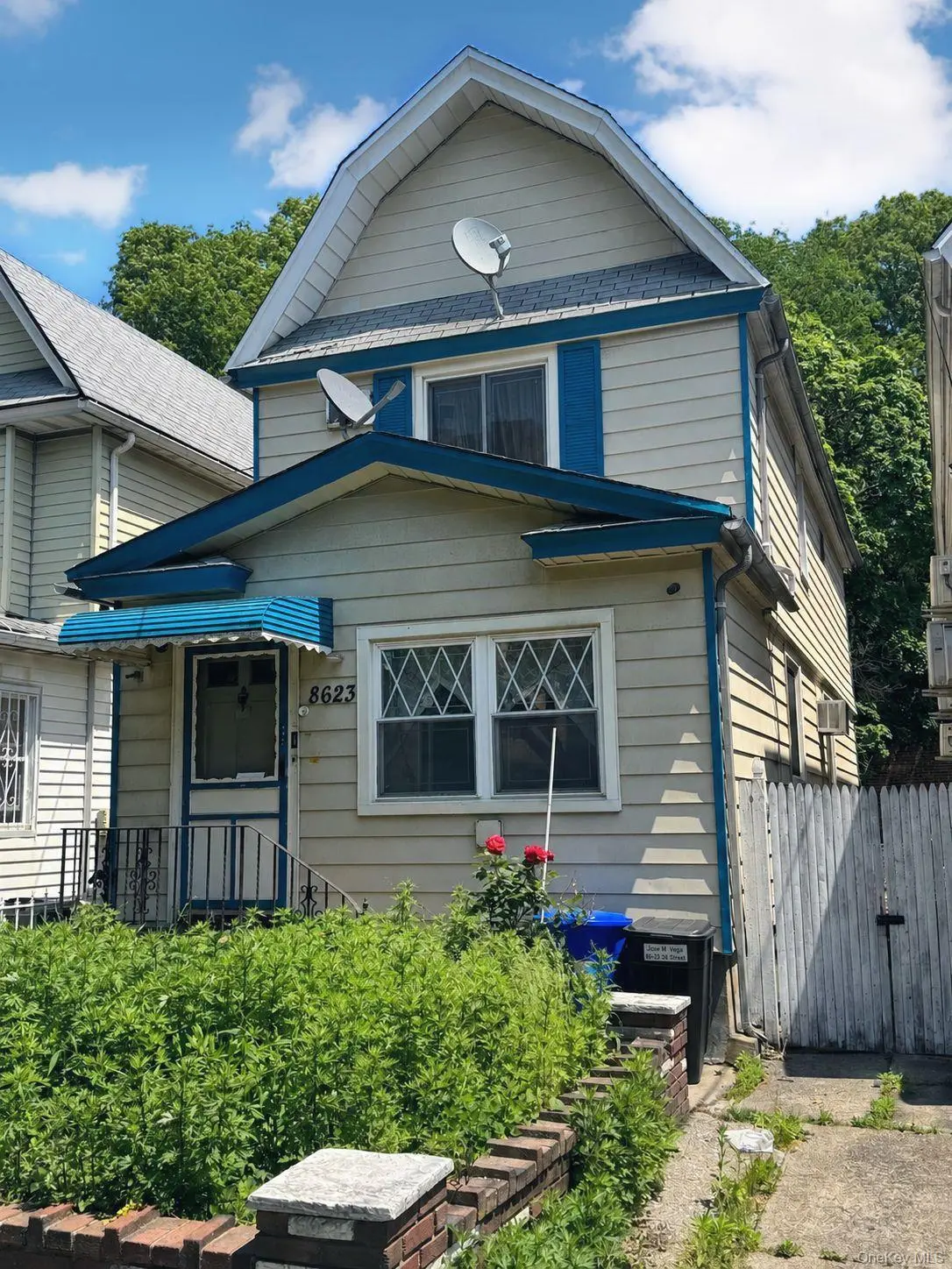 86-23 98th ST, Woodhaven, NY 11421
