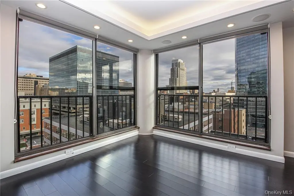 10 Cottage PL #11E, White Plains, NY 10601