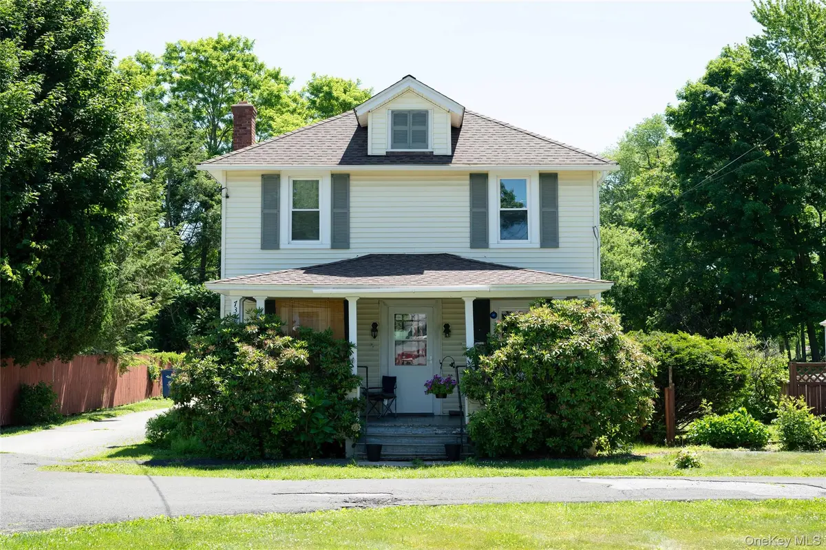 7318 S Broadway, Red Hook, NY 12571