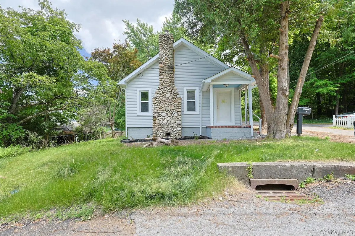 20 Nevins ST, Ellenville, NY 12428