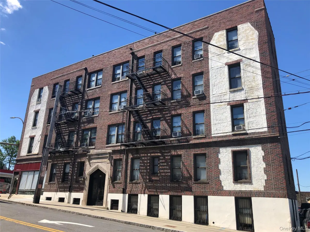 6 Webster AVE, New Rochelle, NY 10801
