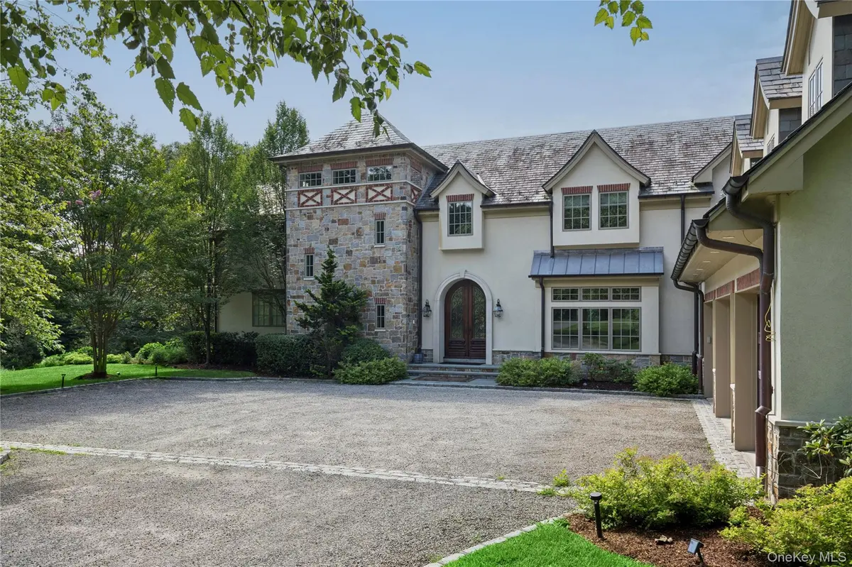 #510 Cedar Swamp RD, Jericho, NY 11753