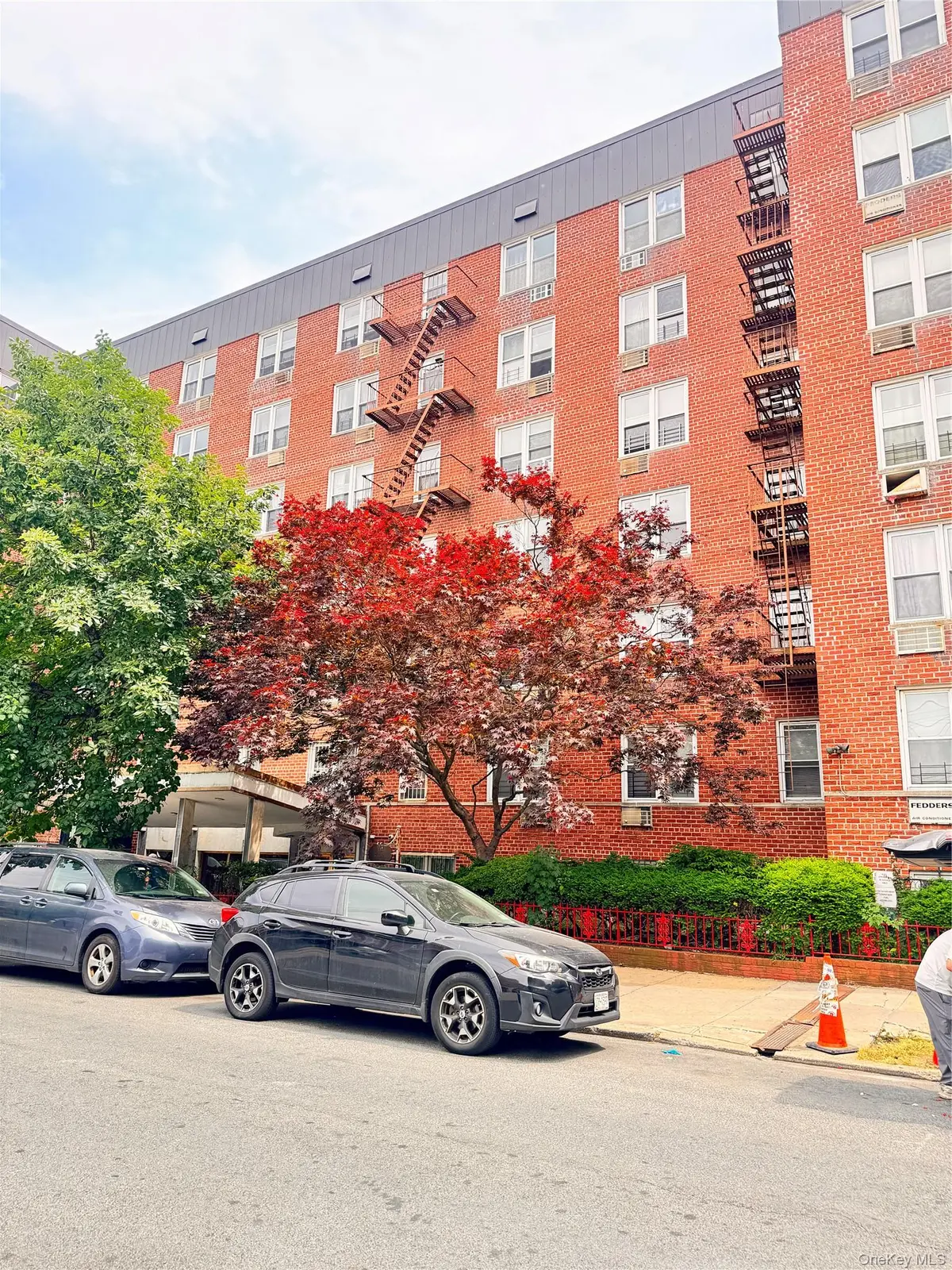 144-24 37 AVE #6B, Flushing, NY 11354