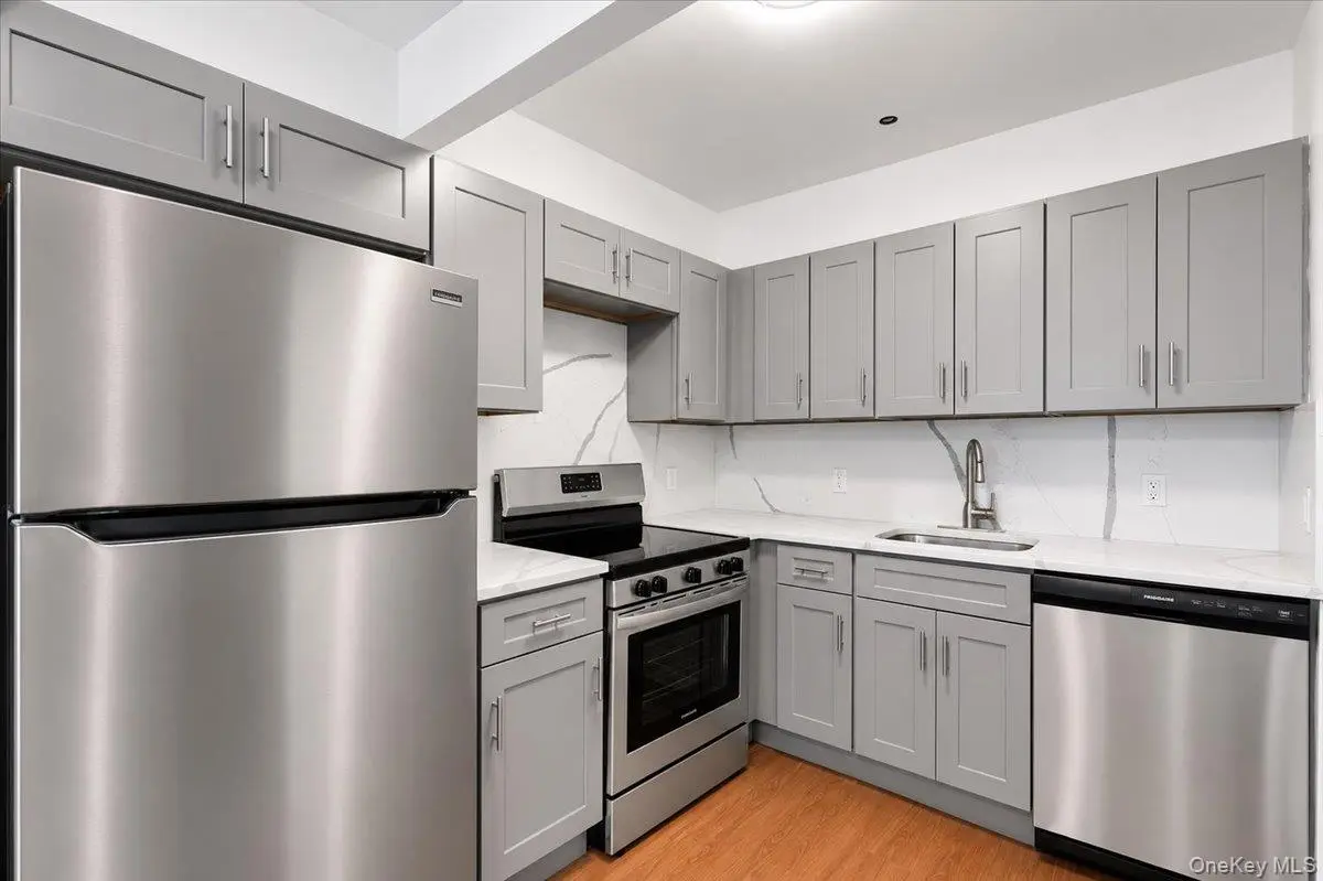 324 Eldert ST #2A, Brooklyn, NY 11237