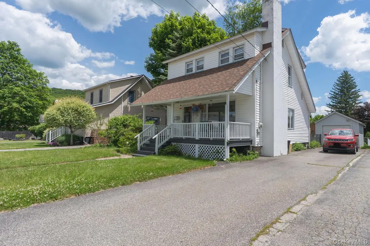 7 Lyman AVE, Port Jervis, NY 12771