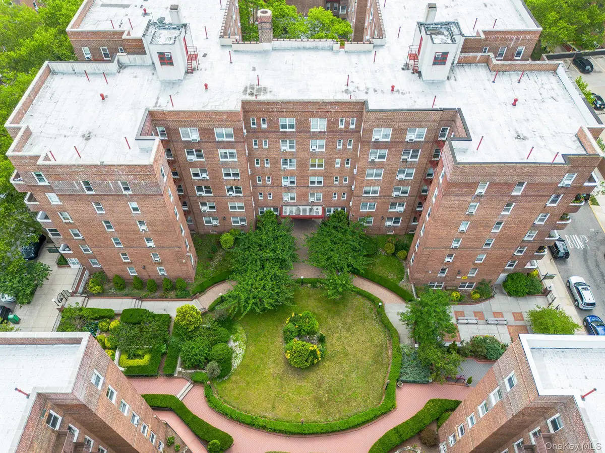 99-31 64th AVE #D16, Rego Park, NY 11374