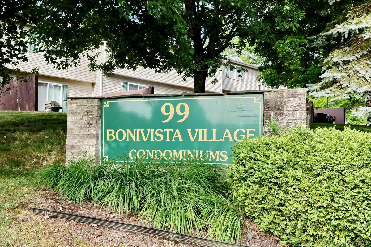 99 Boniface DR #2D, Pine Bush, NY 12566