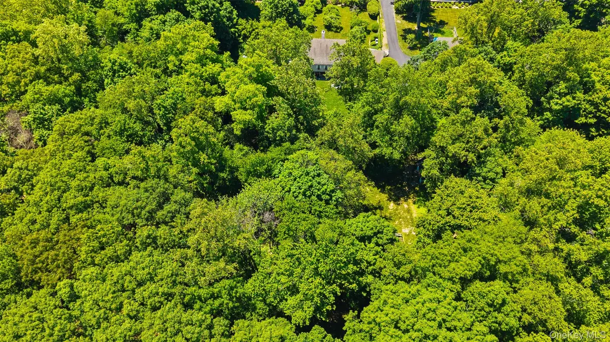 15A High Ridge RD, Pound Ridge, NY 10576