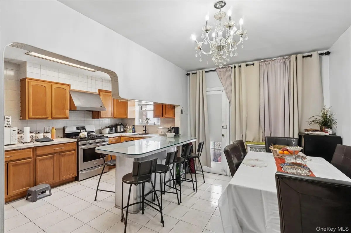 3223 76th ST, East Elmhurst, NY 11370