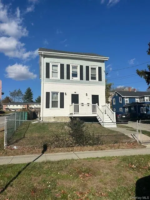 26 TAYLOR 1ST FLOOR AVE, Poughkeepsie, NY 12601