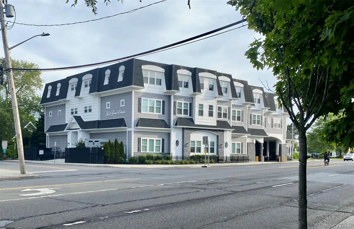 840 Montauk HWY, Copiague, NY 11726