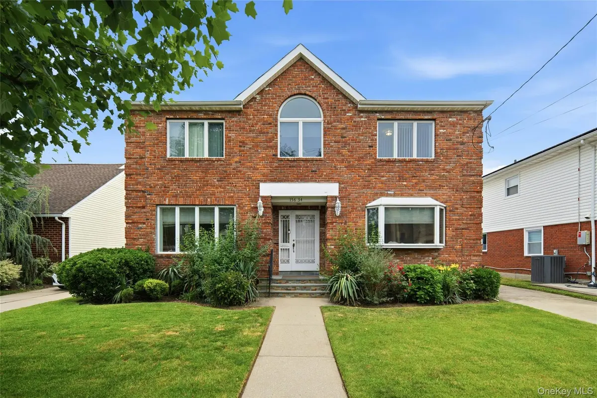 156-34 88th ST, Howard Beach, NY 11414
