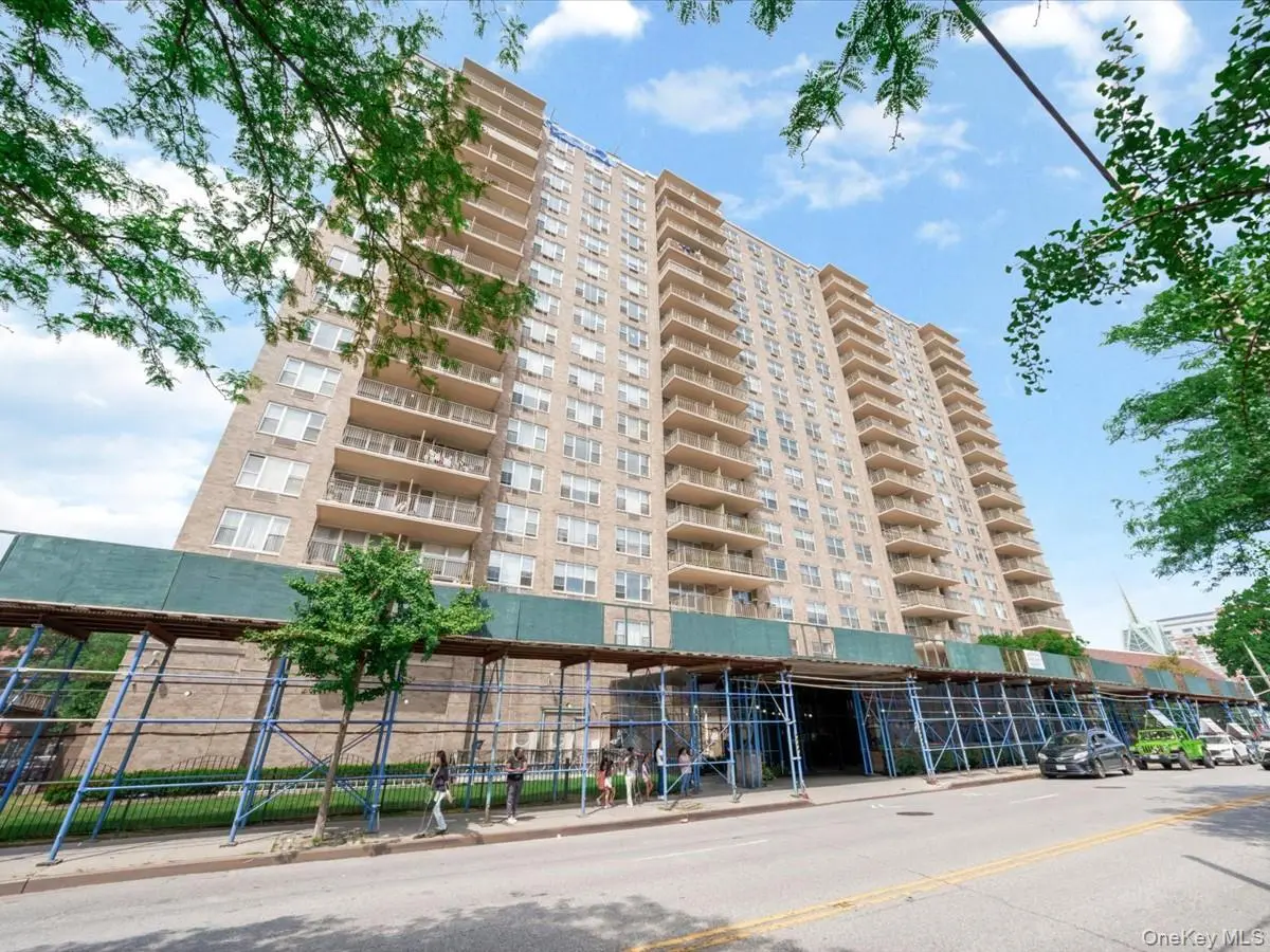 41-40 Union ST #8V, Flushing, NY 11355