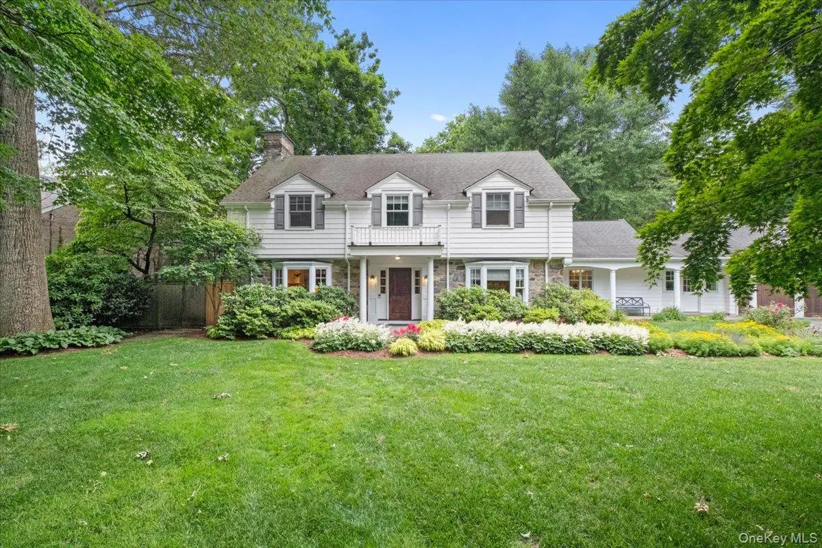 282 Evandale RD, Scarsdale, NY 10583