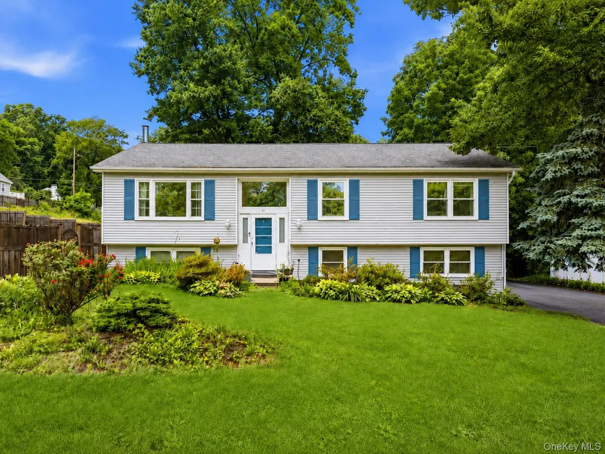 11 Brayton RD, Carmel, NY 10512