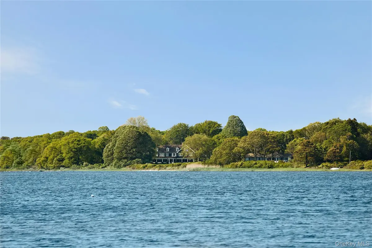 100 & 90 Briar Patch RD, East Hampton, NY 11937