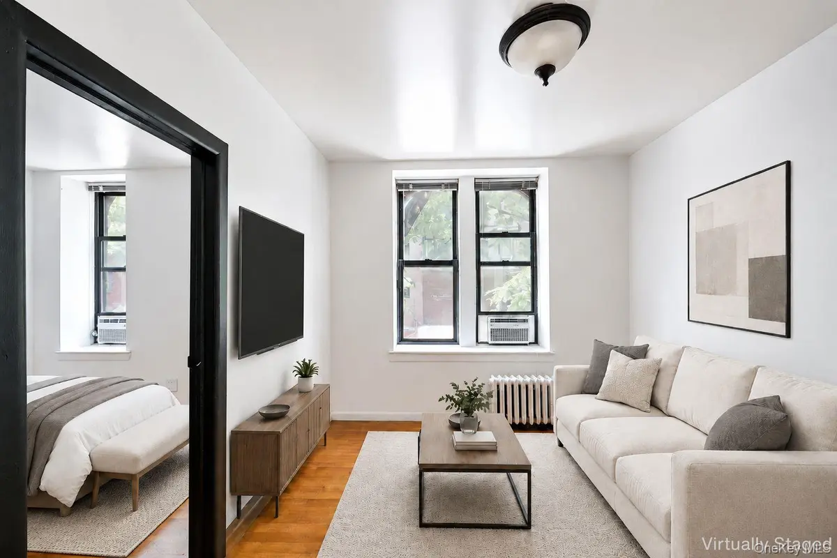 149 S 4th ST #1, Brooklyn, NY 11211
