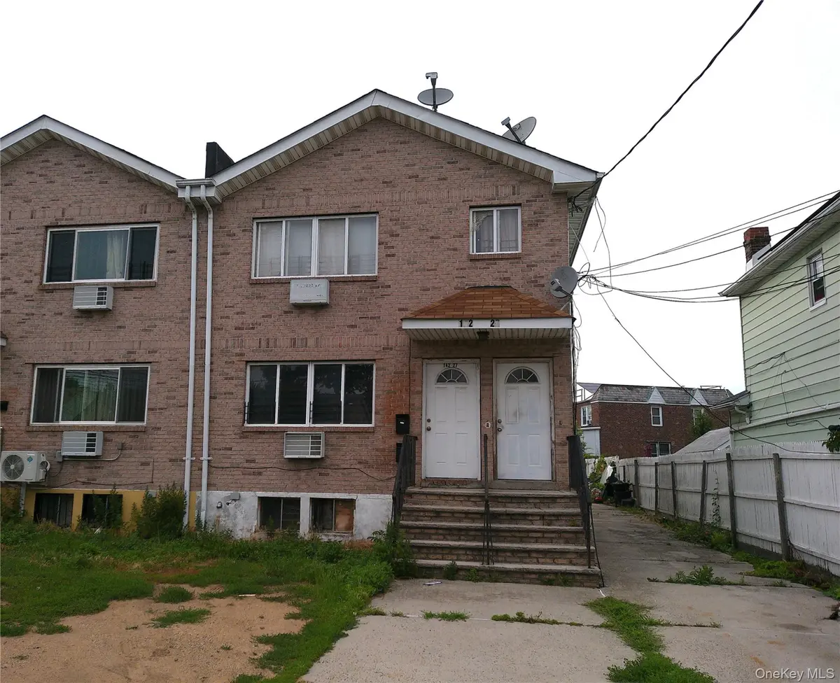 142-27 122nd AVE, Jamaica, NY 11436