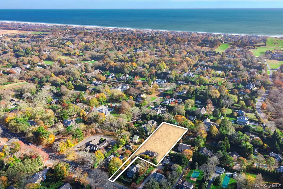 88 Pantigo RD, East Hampton, NY 11937