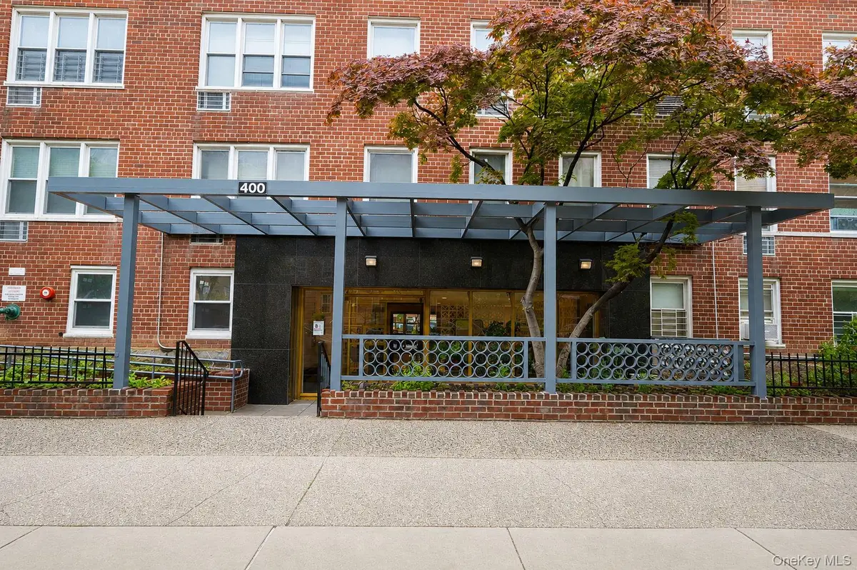 400 E 17th ST #304, Brooklyn, NY 11226