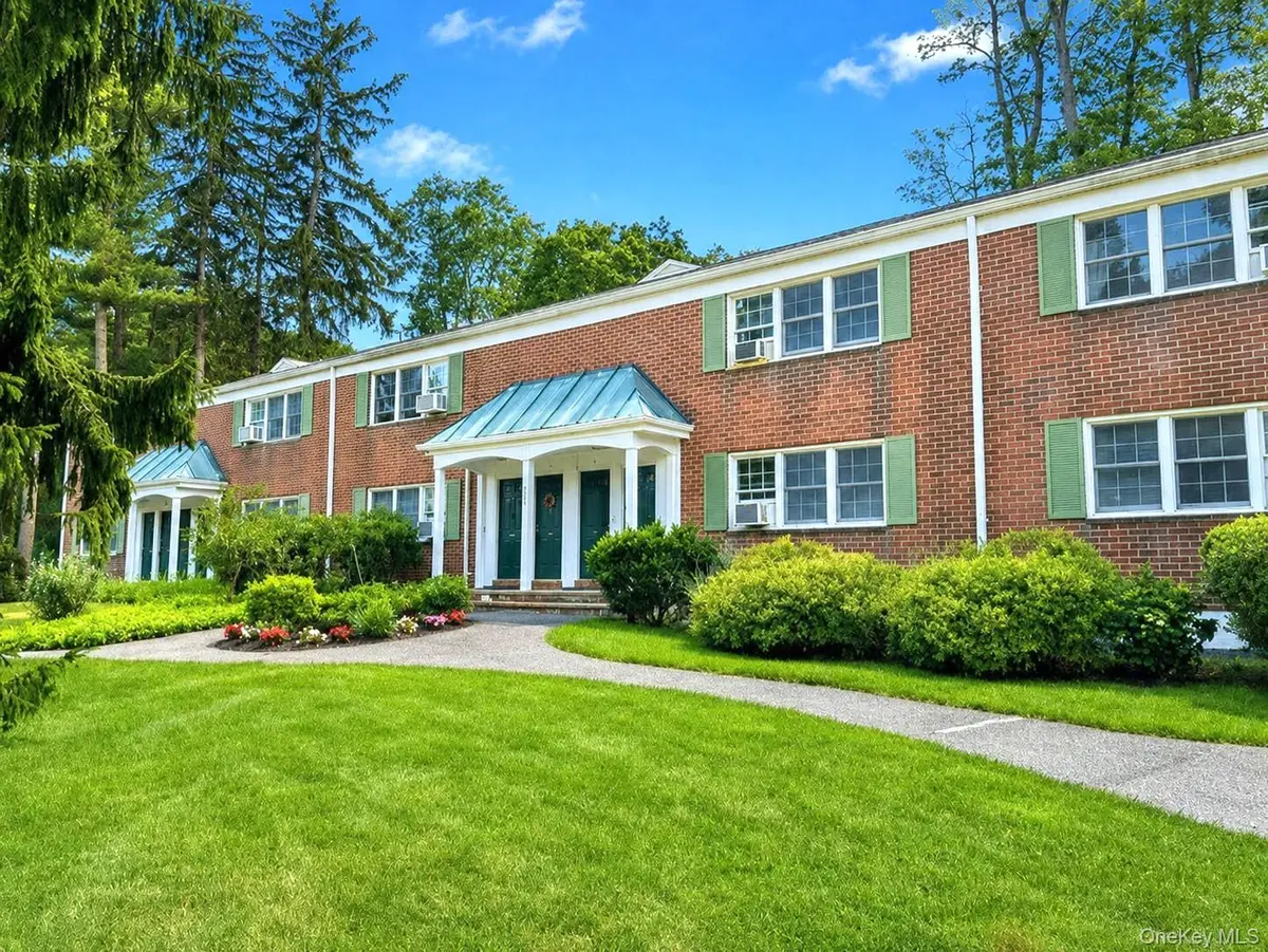 600 Bedford RD #6, Pleasantville, NY 10570