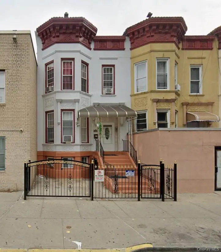 8831 161st ST, Jamaica, NY 11432