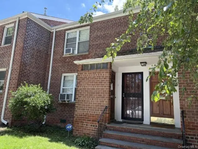 193-16 39th AVE #0, Flushing, NY 11358