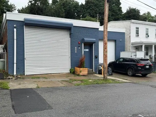 48 Carter ST, Newburgh, NY 12550