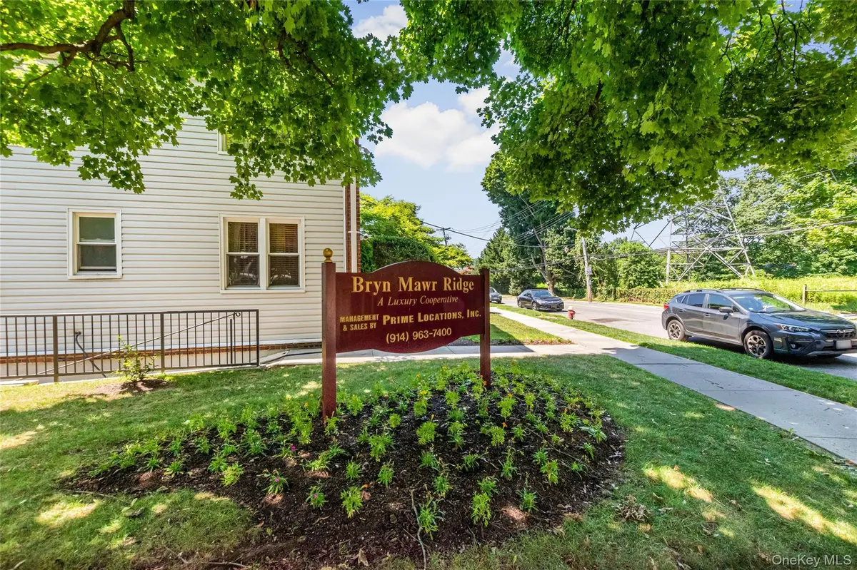 15 Winchester AVE #2A, Yonkers, NY 10710