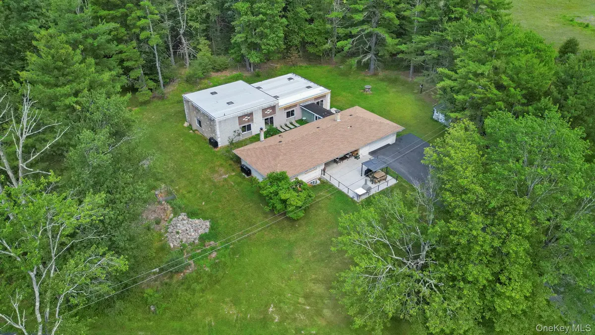 35 Kroeger RD, Monticello, NY 12701