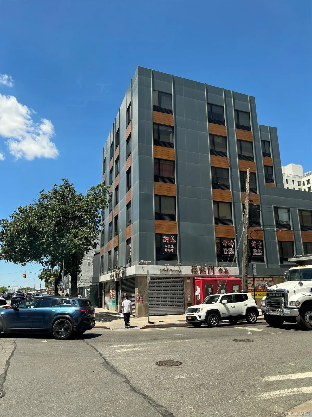 135-53 Northern BLVD #1FL + Basement, Flushing, NY 11354