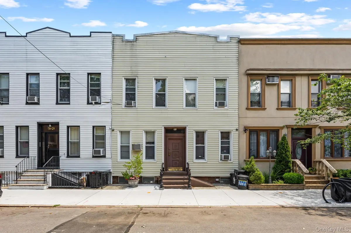 7031 67th PL, Glendale, NY 11385
