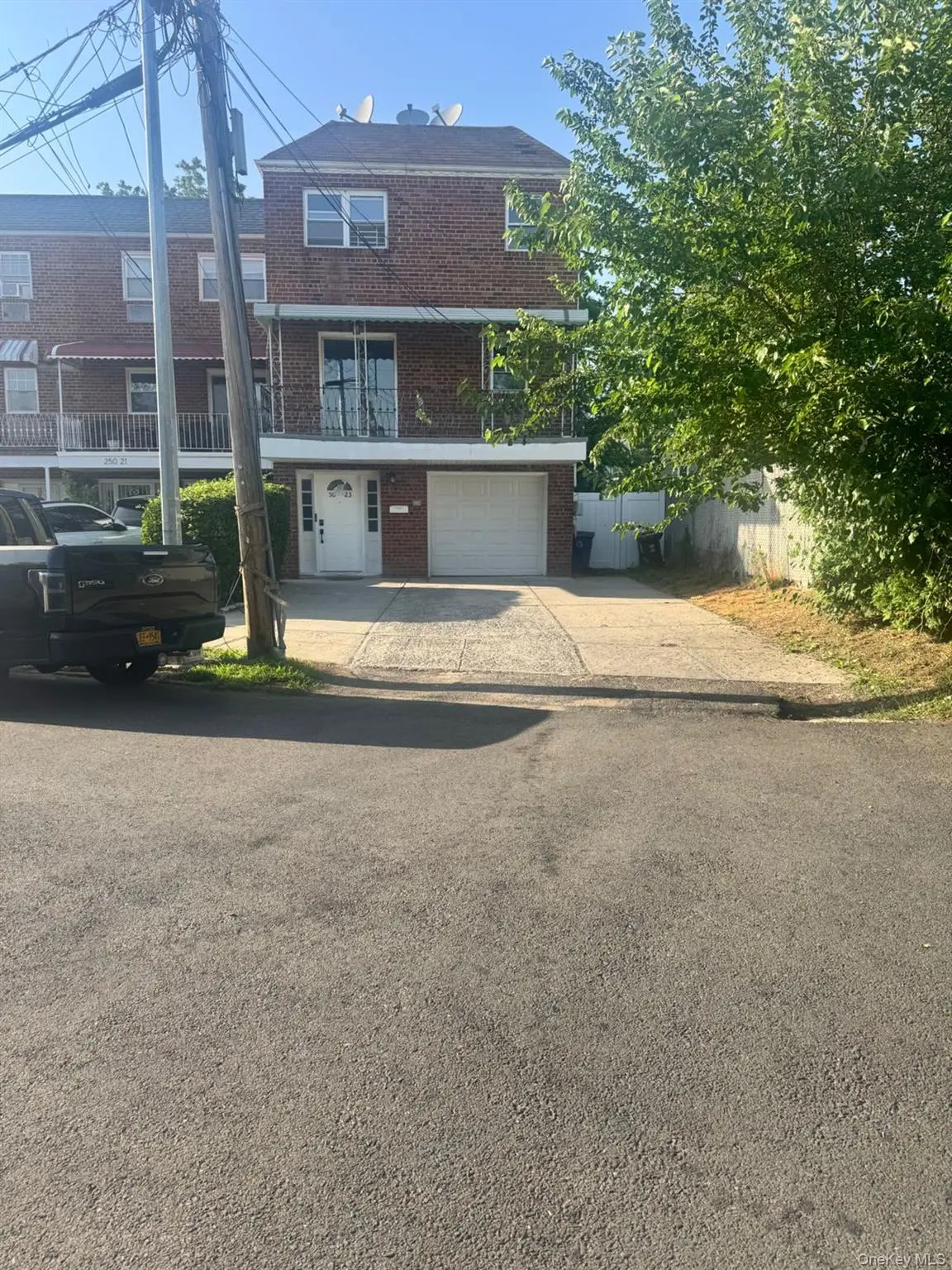 25023 88th RD #2R, Bellerose, NY 11426