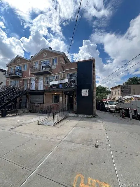 56 Vermont ST, Brooklyn, NY 11207