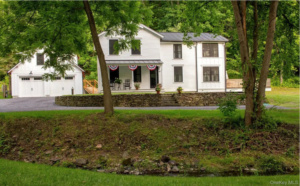 48 Konig RD, Ghent, NY 12075
